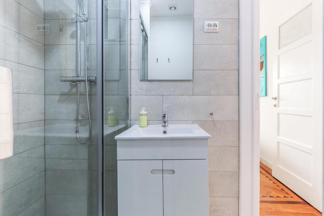Vita Portucale ! Olaias Design With Terrace Lisabona Exterior foto